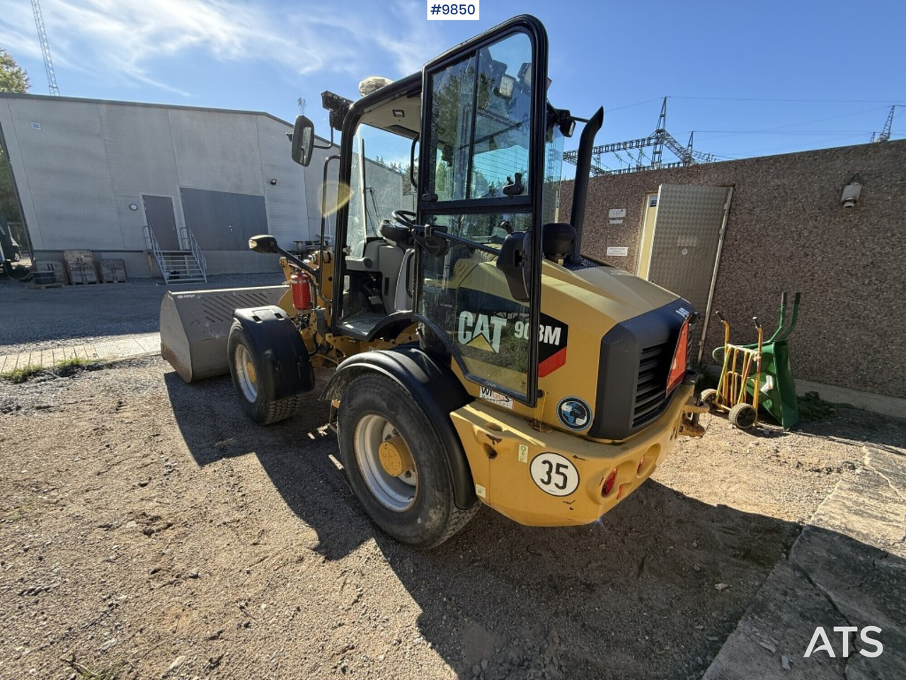 CAT 908M Wheel loader with Gears - Ratinis krautuvas: foto 5 CAT 908M Wheel loader with Gears - Ratinis krautuvas: foto 5