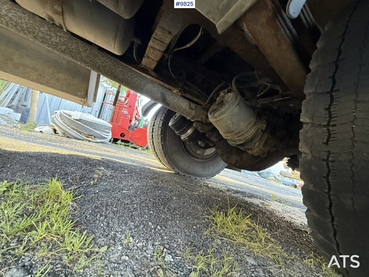 Platforminis/ Bortinis sunkvežimis, Sunkvežimis su kranu Crane truck Scania P94 230 with tail lift: foto 18 Platforminis/ Bortinis sunkvežimis, Sunkvežimis su kranu Crane truck Scania P94 230 with tail lift: foto 18