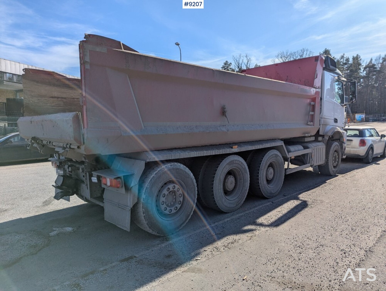 Dump / tipper truck Mercedes Benz Arocs 3253 8X4 - Savivartis sunkvežimis: foto 3 Dump / tipper truck Mercedes Benz Arocs 3253 8X4 - Savivartis sunkvežimis: foto 3