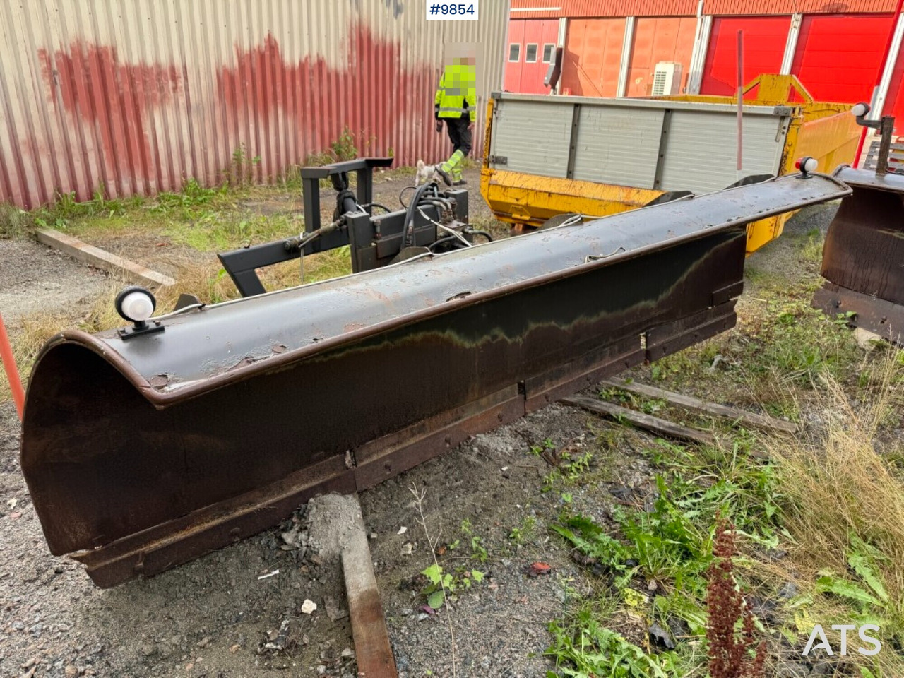 Front plows UNI-VÄG UV-360 - Sniego peilis: foto 3 Front plows UNI-VÄG UV-360 - Sniego peilis: foto 3