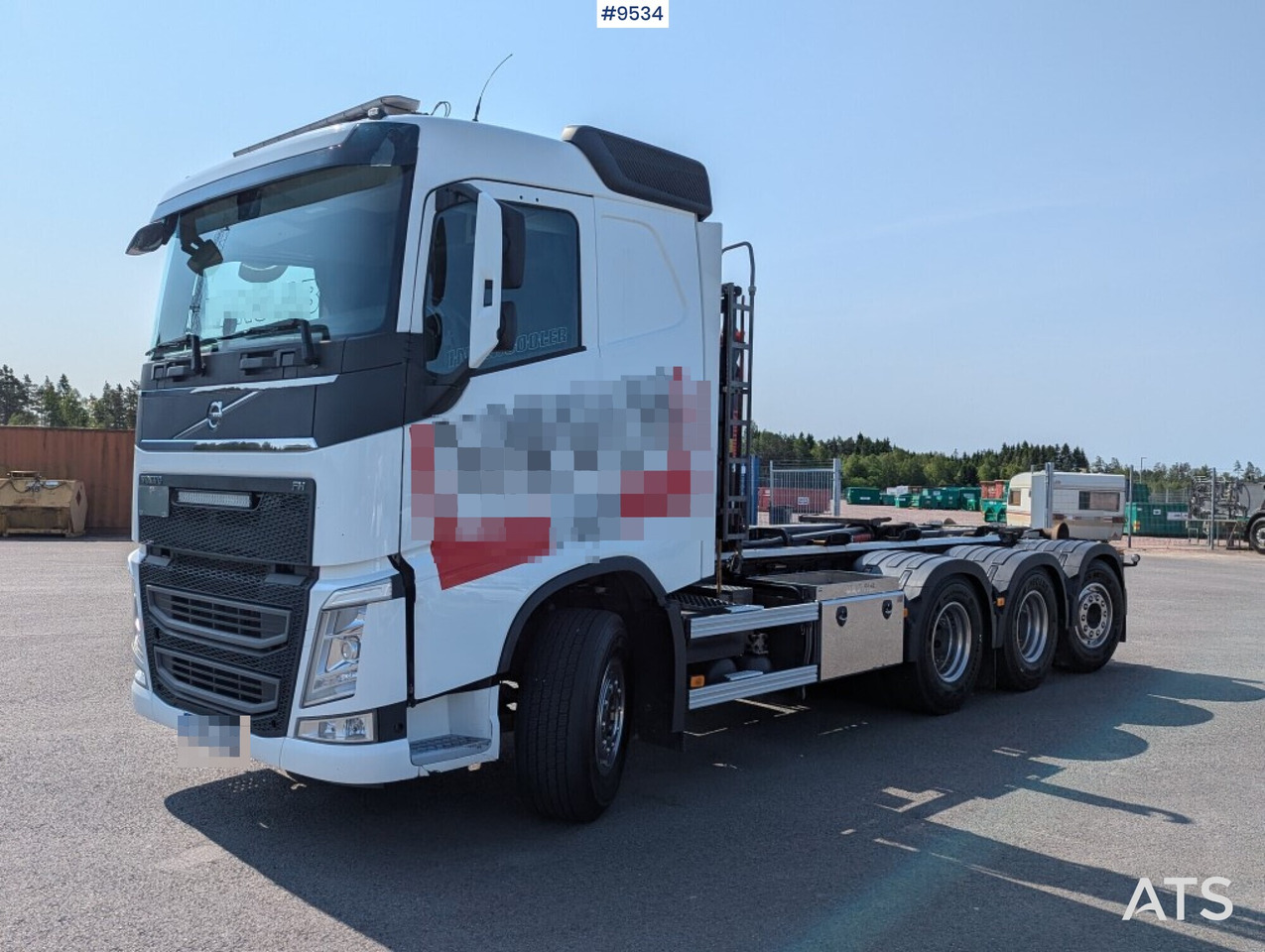Hooklift Truck Volvo FH540 8x4 (SEE VIDEO) - Hook-lift sunkvežimis: foto 1 Hooklift Truck Volvo FH540 8x4 (SEE VIDEO) - Hook-lift sunkvežimis: foto 1