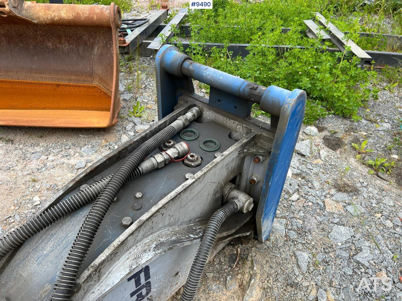 Hydraulic hammer FXJ275 Furukawa Rock drill - Hidraulinis kūjis - Statybinė technika: foto 5 Hydraulic hammer FXJ275 Furukawa Rock drill - Hidraulinis kūjis - Statybinė technika: foto 5
