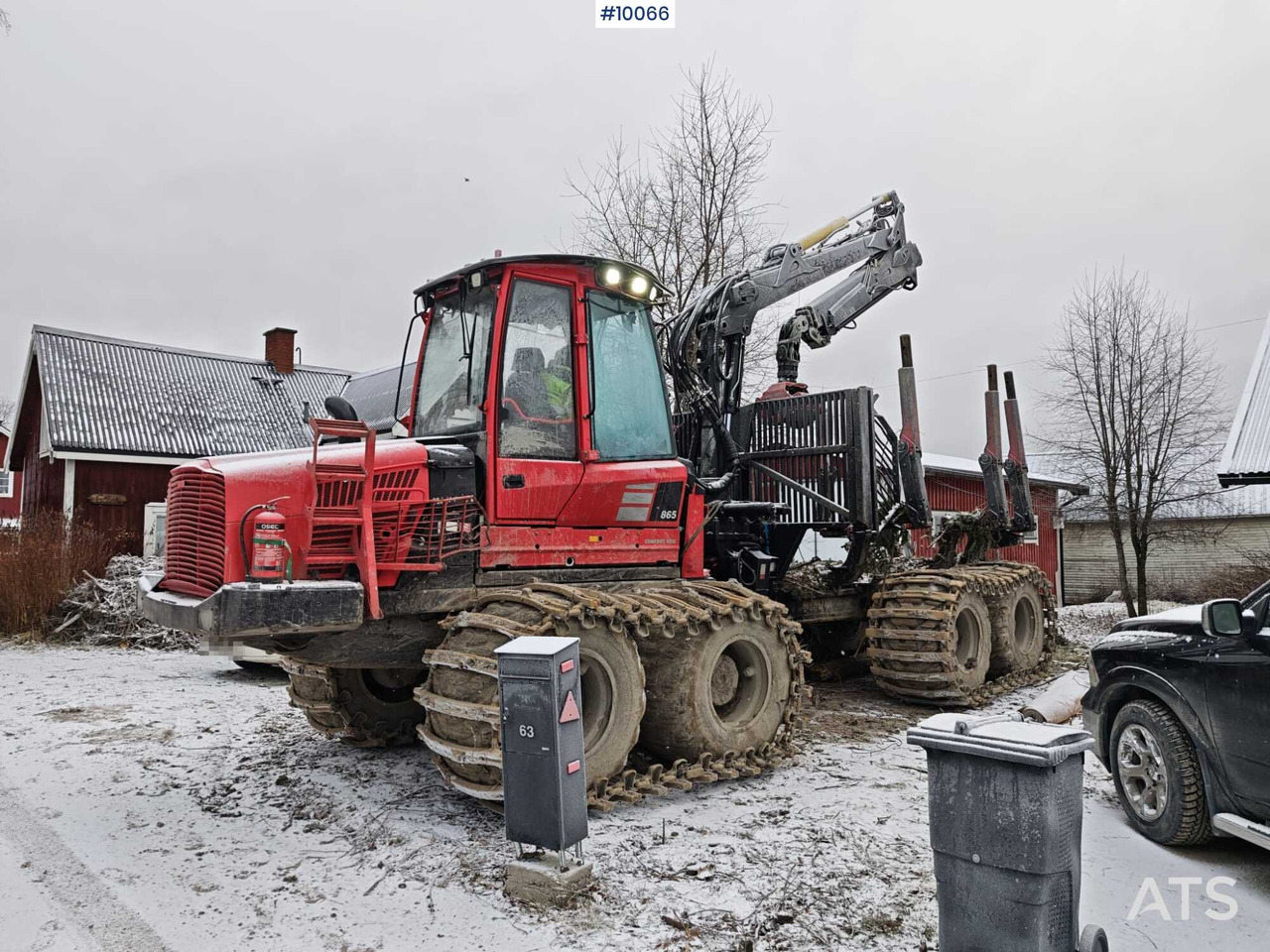 KOMATSU 865 Forwarder - Forvarderis: foto 1 KOMATSU 865 Forwarder - Forvarderis: foto 1