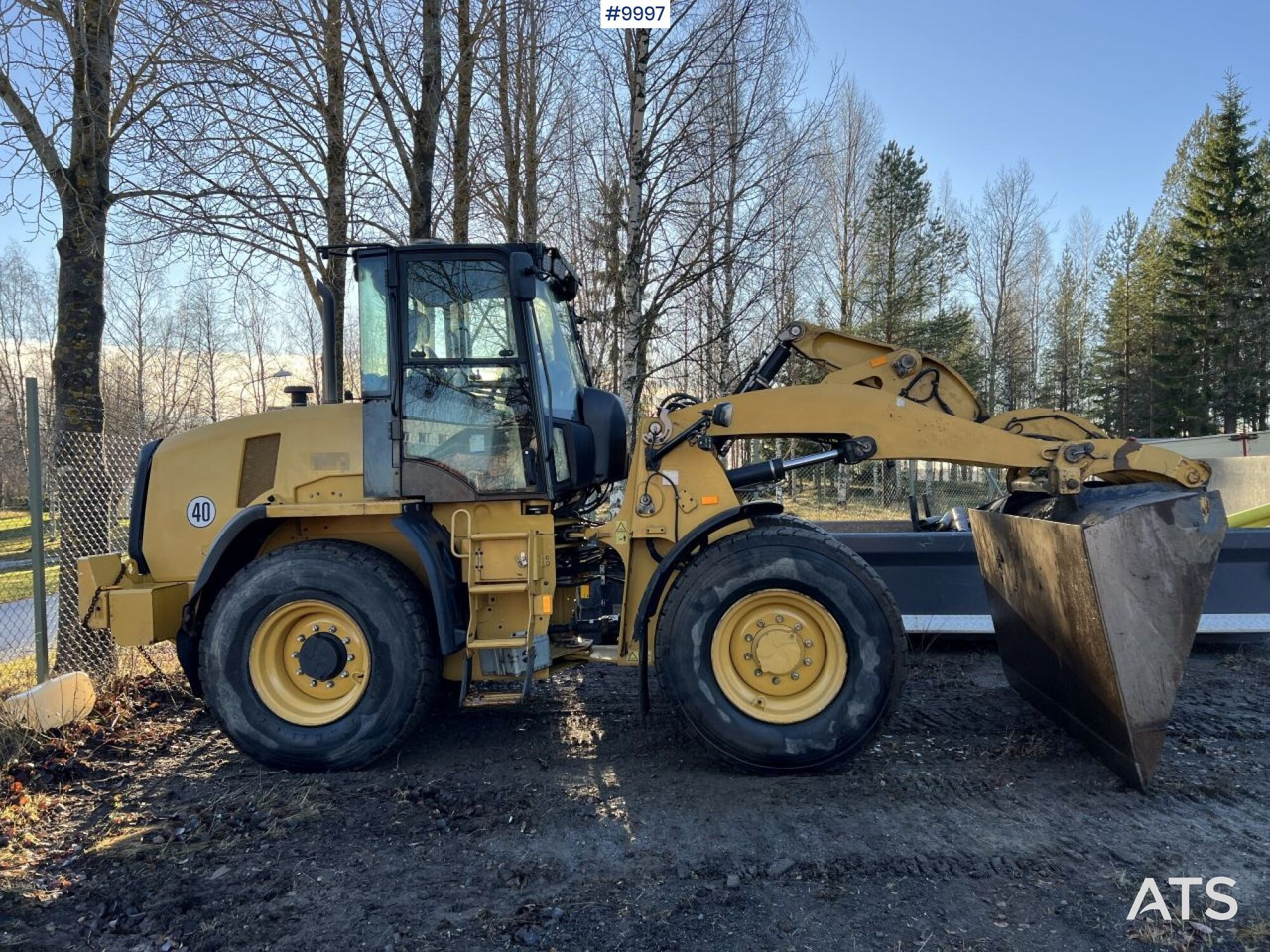 CAT 910K Wheel Loader (VIDEO) - Kita technika: foto 3 CAT 910K Wheel Loader (VIDEO) - Kita technika: foto 3