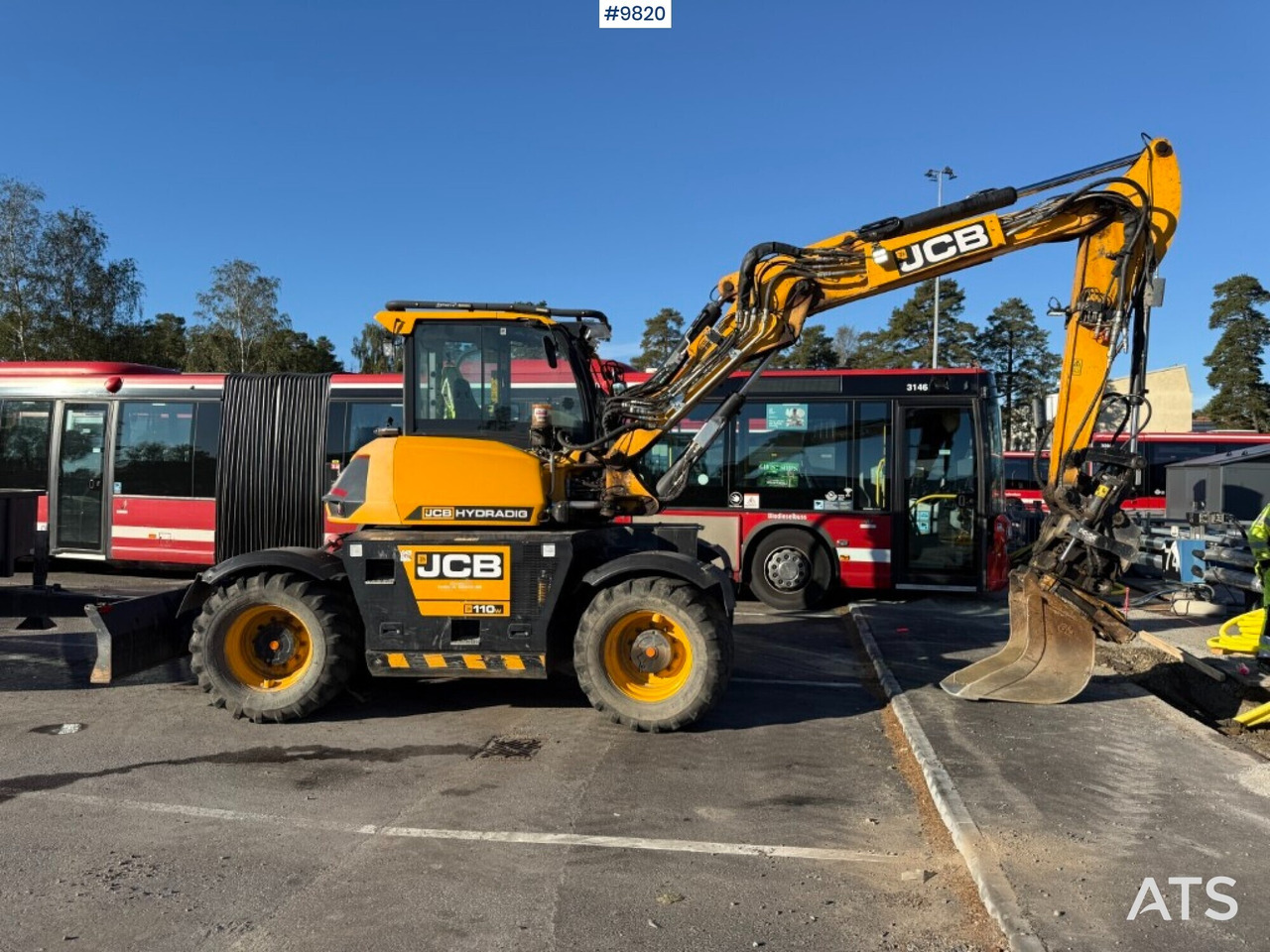 JCB Hydradig 110w wheel excavator with tiltrotator and attachments - Kita technika: foto 3 JCB Hydradig 110w wheel excavator with tiltrotator and attachments - Kita technika: foto 3
