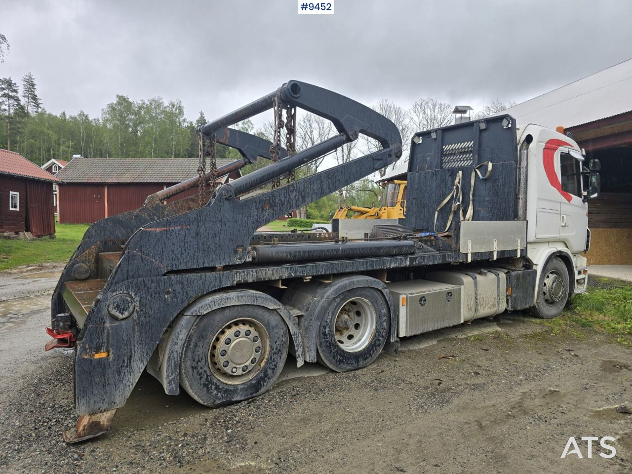 Lift Dumper Scania R420 6x2 - Nuožulnaus pakėlimo ant platformos sunkvežimis: foto 4 Lift Dumper Scania R420 6x2 - Nuožulnaus pakėlimo ant platformos sunkvežimis: foto 4