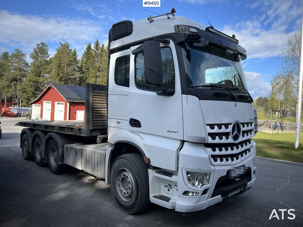 Mercedes Benz Arocs 3251 Tridem Hooklift, flatbed and concrete rotator - Hook-lift sunkvežimis: foto 2 Mercedes Benz Arocs 3251 Tridem Hooklift, flatbed and concrete rotator - Hook-lift sunkvežimis: foto 2