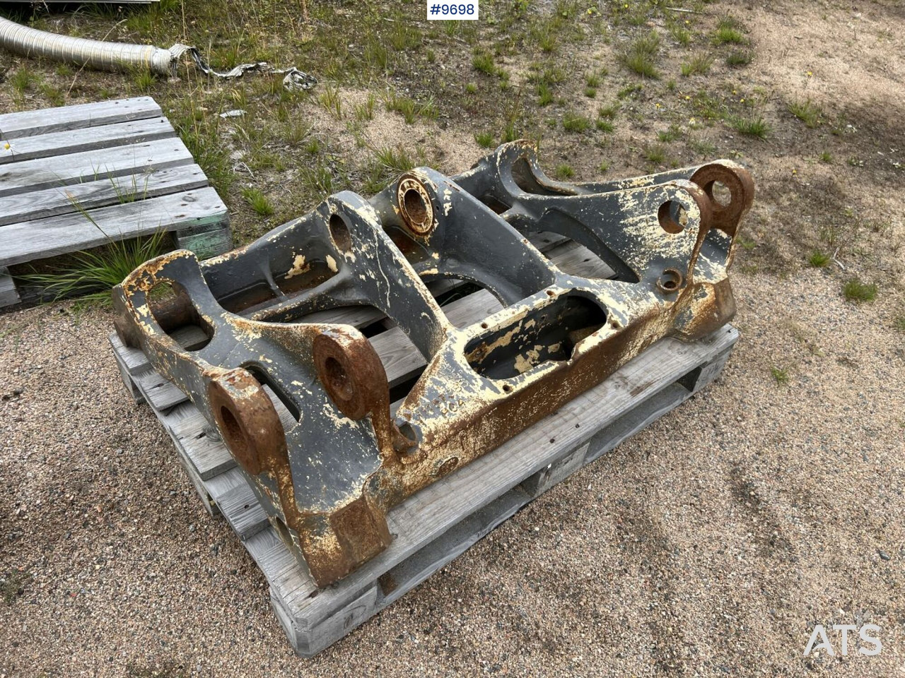 Volvo bracket - Padargas: foto 1 Volvo bracket - Padargas: foto 1