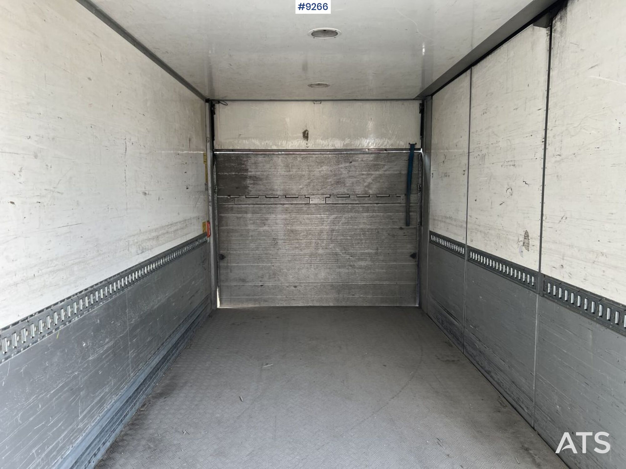 Furgonas sunkvežimis Scania P280 Van with tailgate lift: foto 7