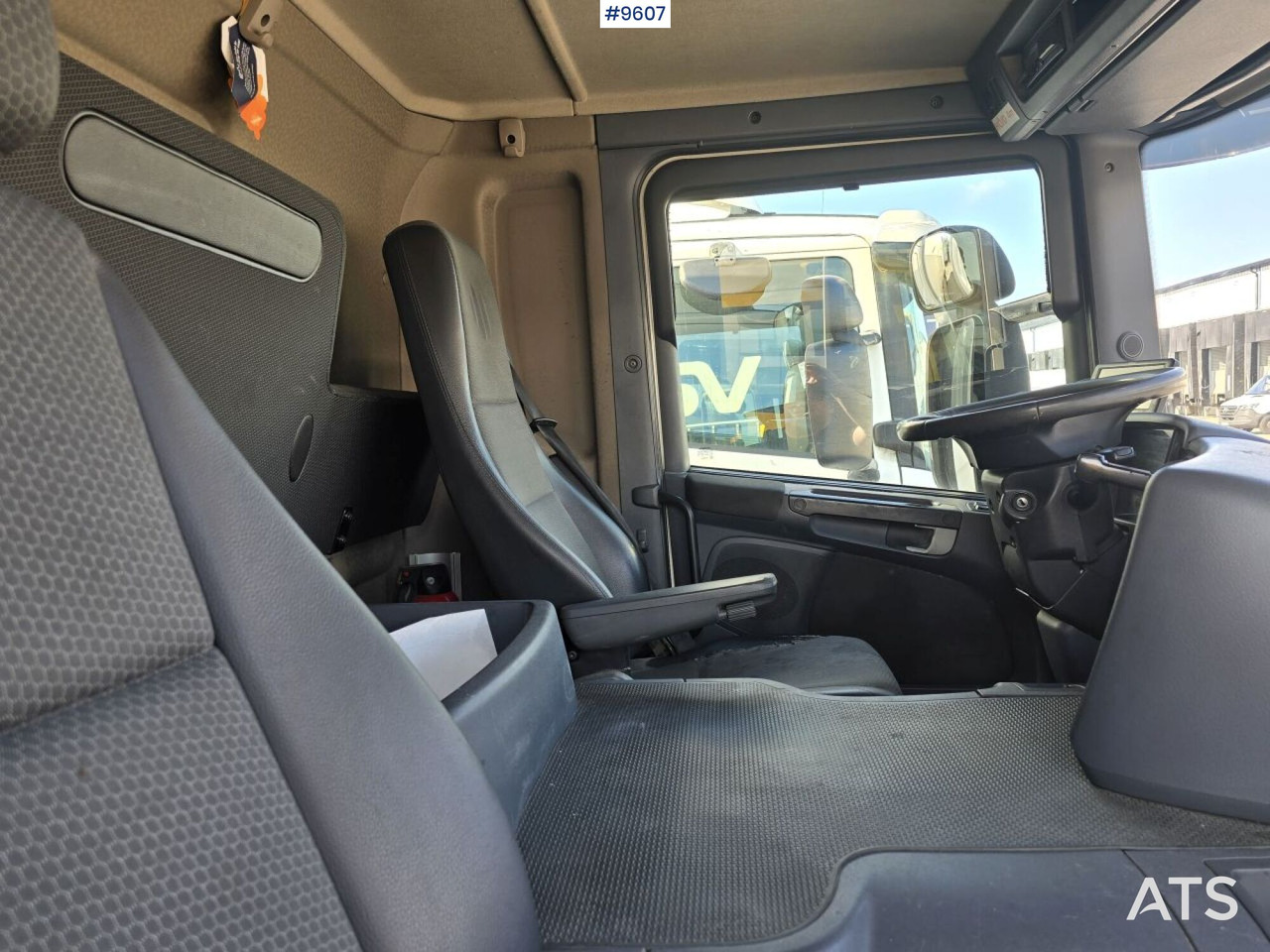 Furgonas sunkvežimis Scania P320 Skåpbil: foto 6 Furgonas sunkvežimis Scania P320 Skåpbil: foto 6