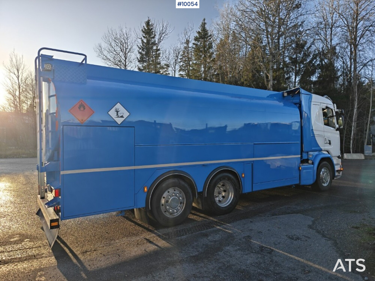 Tank truck Scania G450 6X2 - Autocisterna: foto 2 Tank truck Scania G450 6X2 - Autocisterna: foto 2