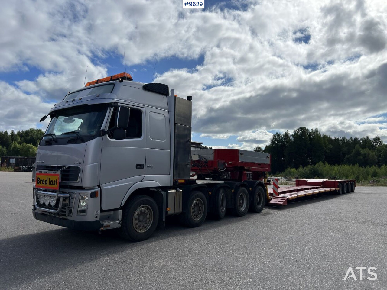 Volvo FH16 5-axle tractor unit, GOLDHOFER STZ-VL 4-41/80 trailer - Vilkikas, Žemo profilio platforma puspriekabė: foto 1 Volvo FH16 5-axle tractor unit, GOLDHOFER STZ-VL 4-41/80 trailer - Vilkikas, Žemo profilio platforma puspriekabė: foto 1