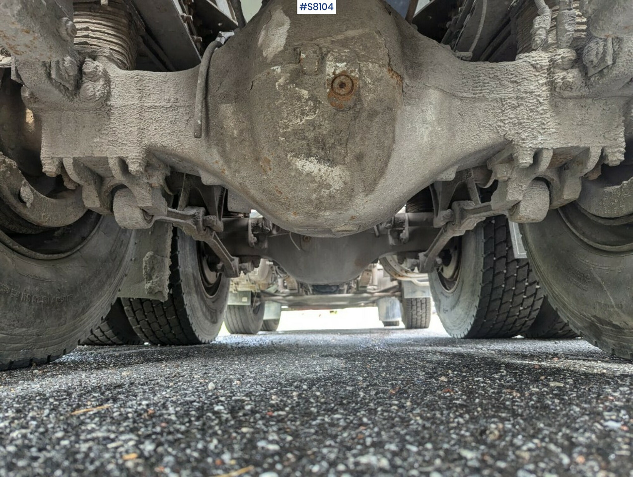 Betonvežis Volvo FM400 8X4 Mixer Truck SEE VIDEO: foto 16