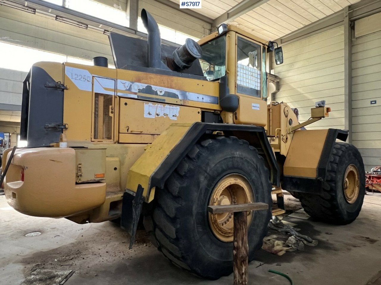 Wheel loader, Volvo L220 D - Ratinis krautuvas: foto 3 Wheel loader, Volvo L220 D - Ratinis krautuvas: foto 3