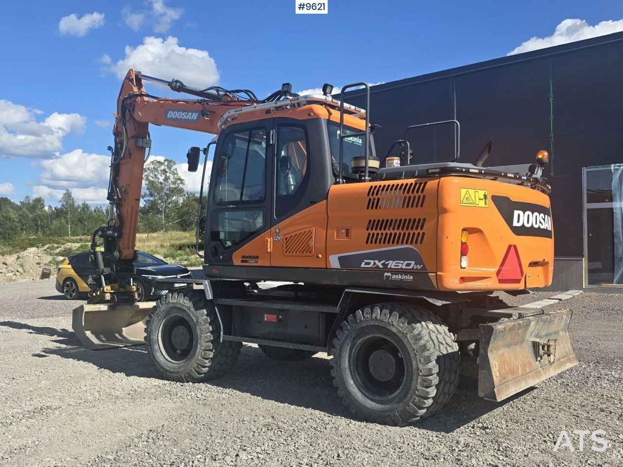 Wheeled Excavator Doosan DX160W with attachment and trailer - Ratinis ekskavatorius: foto 3 Wheeled Excavator Doosan DX160W with attachment and trailer - Ratinis ekskavatorius: foto 3