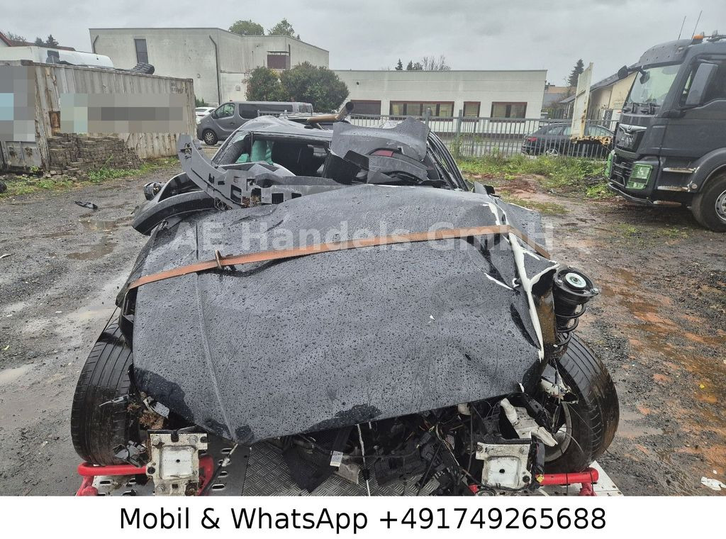 Audi A3 TDI 2.0 S Line *Manual/Xenon/Totalschaden Audi A3 TDI 2.0 S Line *Manual/Xenon/Totalschaden - Sedanas: foto 3 Audi A3 TDI 2.0 S Line *Manual/Xenon/Totalschaden Audi A3 TDI 2.0 S Line *Manual/Xenon/Totalschaden - Sedanas: foto 3