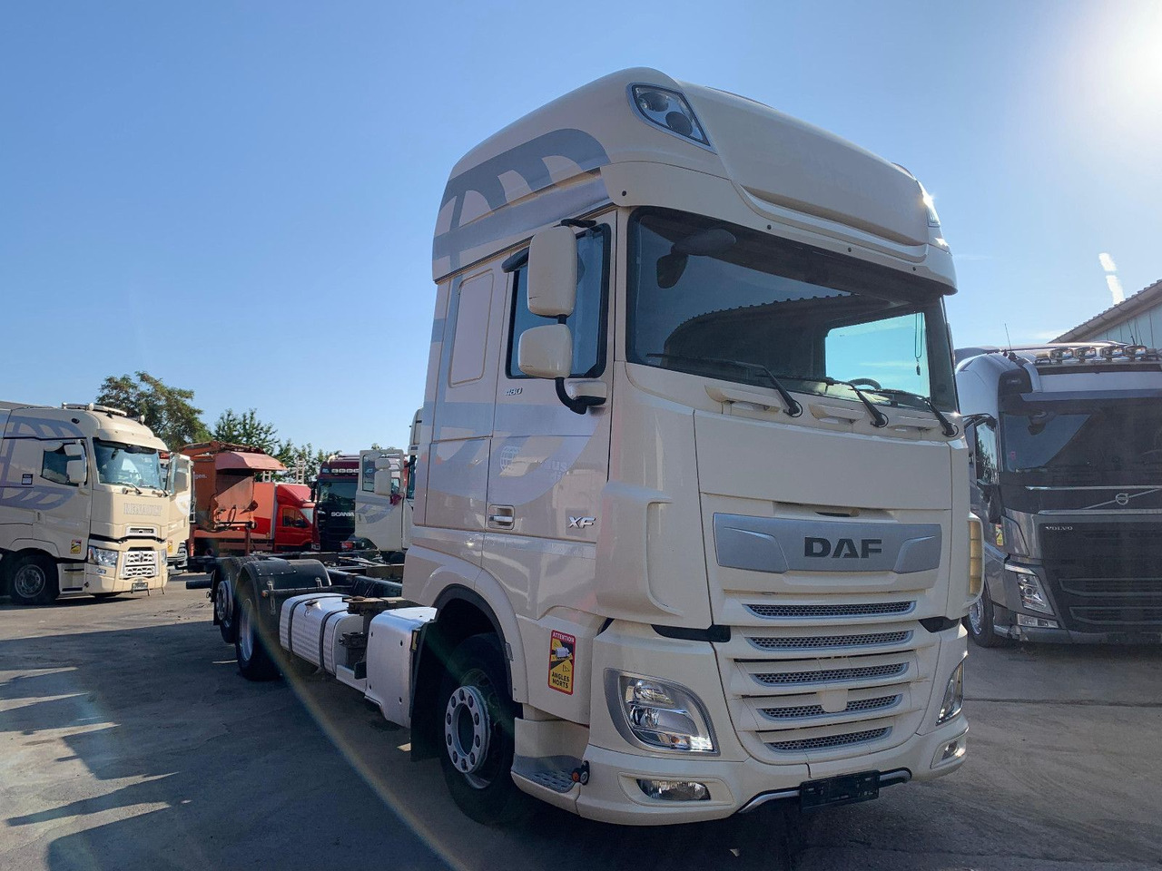 DAF XF 480 SSC LL BDF *Retader/2xTank/ACC/Lift/AHK - Važiuoklės sunkvežimis: foto 1 DAF XF 480 SSC LL BDF *Retader/2xTank/ACC/Lift/AHK - Važiuoklės sunkvežimis: foto 1