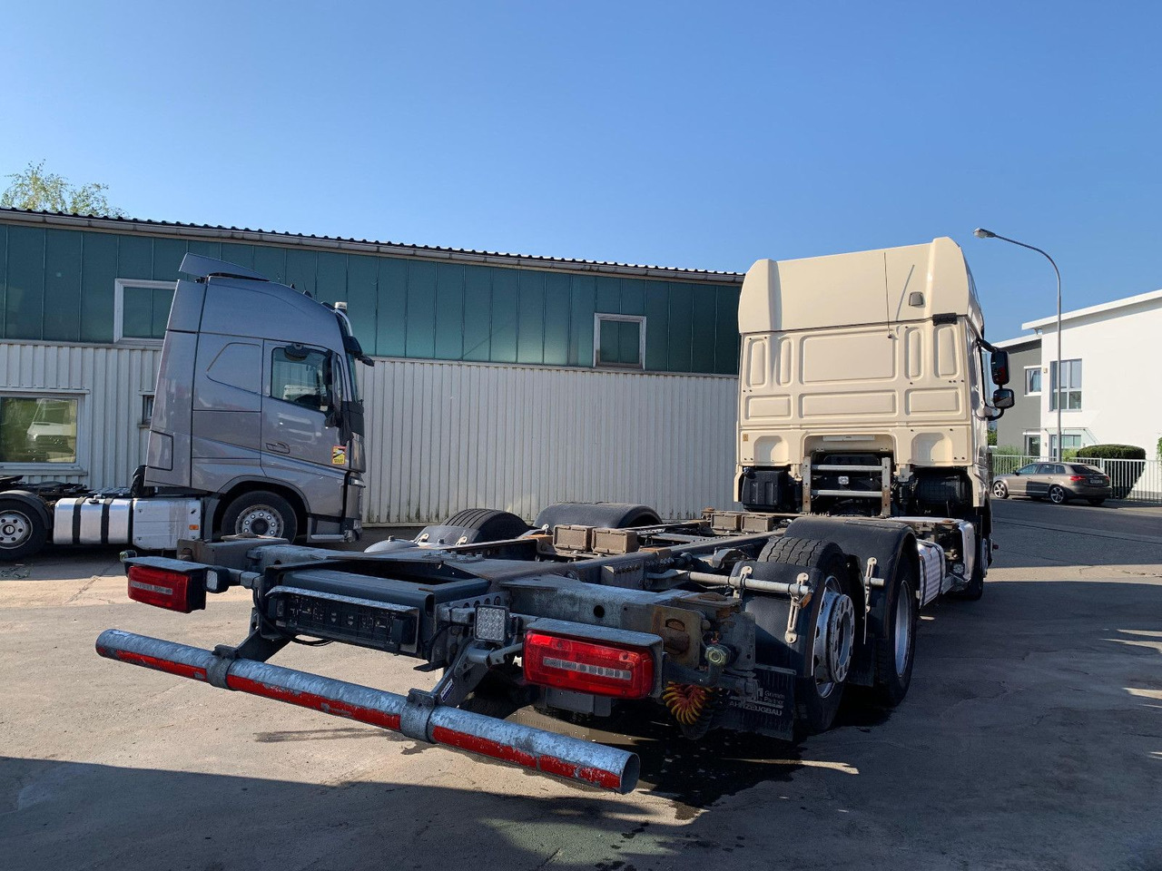 DAF XF 480 SSC LL BDF *Retader/2xTank/ACC/Lift/AHK - Važiuoklės sunkvežimis: foto 2 DAF XF 480 SSC LL BDF *Retader/2xTank/ACC/Lift/AHK - Važiuoklės sunkvežimis: foto 2