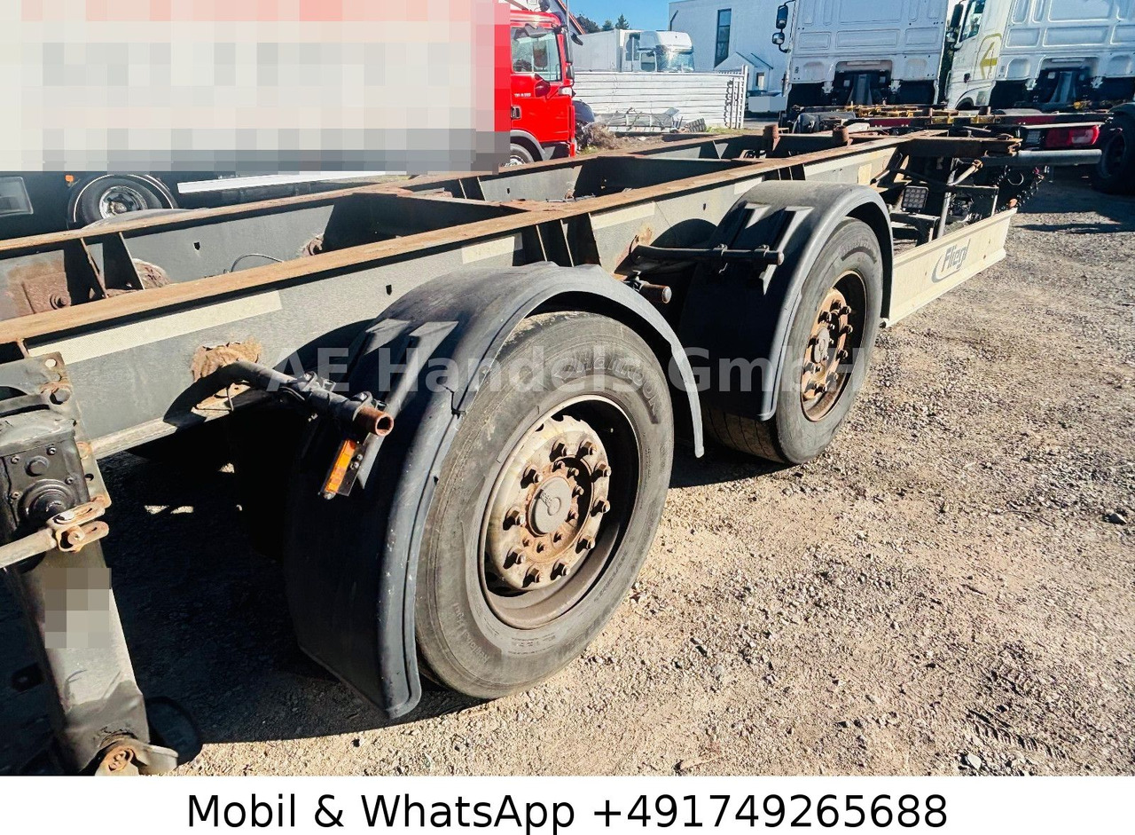 Fliegl TWP 180 Tandem BDF Tiefgekoppelt *Scheibenbremse - Važiuoklės priekaba: foto 4 Fliegl TWP 180 Tandem BDF Tiefgekoppelt *Scheibenbremse - Važiuoklės priekaba: foto 4