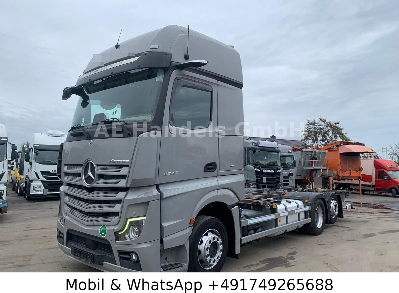 Mercedes-Benz Actros V 2545 BigSpace LL*Retarder/LBW/Lenk+Lift - Konteineris-vežimus/ Sukeisti kūną sunkvežimis: foto 1 Mercedes-Benz Actros V 2545 BigSpace LL*Retarder/LBW/Lenk+Lift - Konteineris-vežimus/ Sukeisti kūną sunkvežimis: foto 1