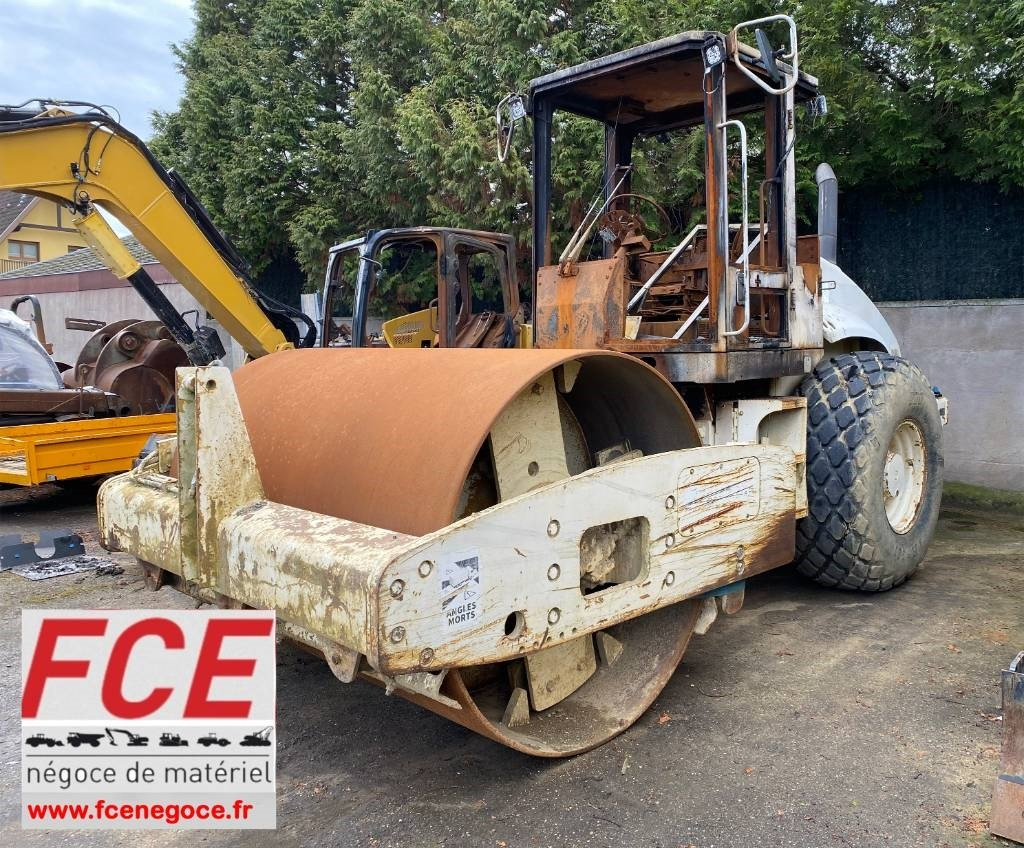 CAT CS-563E Origine Française /Certificat CE endommagé - Kombinuotas volas: foto 1 CAT CS-563E Origine Française /Certificat CE endommagé - Kombinuotas volas: foto 1