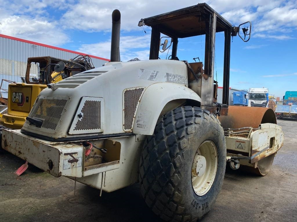 CAT CS-563E Origine Française /Certificat CE endommagé - Volas: foto 4 CAT CS-563E Origine Française /Certificat CE endommagé - Volas: foto 4