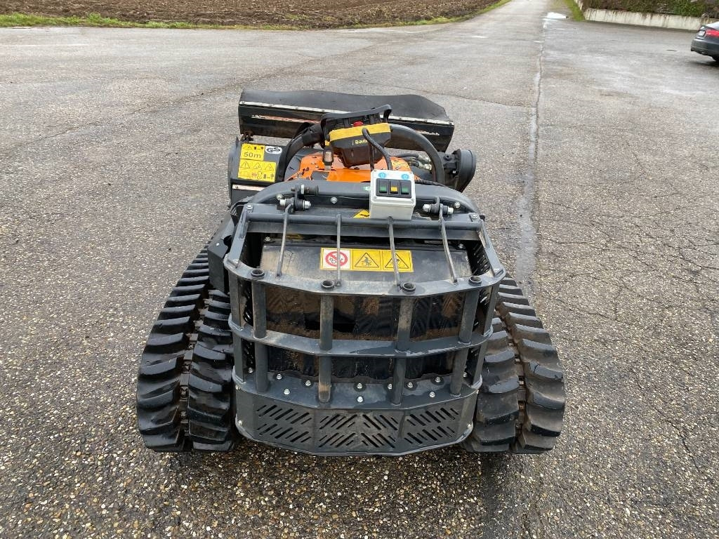 Energreen ENERGREEN ROBOGREEN EVO + HEAD 130 1er Main - Miško smulkintuvas: foto 5 Energreen ENERGREEN ROBOGREEN EVO + HEAD 130 1er Main - Miško smulkintuvas: foto 5