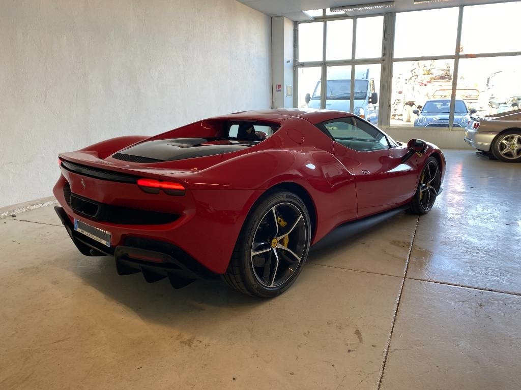 Ferrari 296 GTB Origine Françaises TVA Récupérable neuve - Lengvasis automobilis: foto 4 Ferrari 296 GTB Origine Françaises TVA Récupérable neuve - Lengvasis automobilis: foto 4