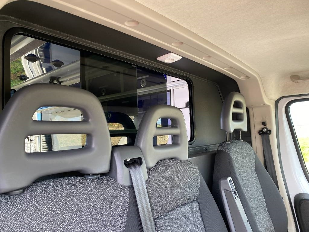 Furgonas su krovinių dėže Fiat LES DAUPHINS/DUCATO TORINO 2.3M-Jet 160 endommagée: foto 35 Furgonas su krovinių dėže Fiat LES DAUPHINS/DUCATO TORINO 2.3M-Jet 160 endommagée: foto 35