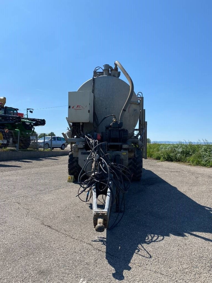 Fliegl WFG10100/Châssis Porteur-Citerne 24000Litres - Traktorinė priekaba: foto 2 Fliegl WFG10100/Châssis Porteur-Citerne 24000Litres - Traktorinė priekaba: foto 2
