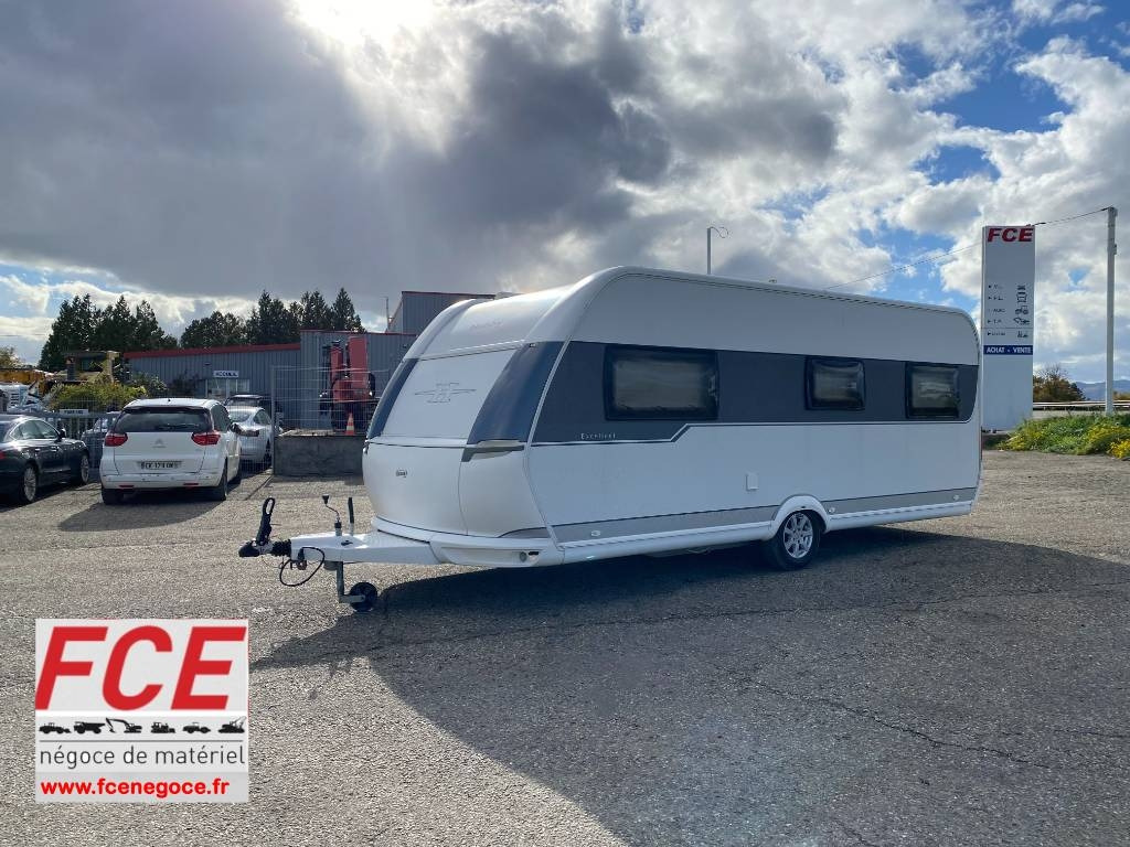 Hobby EXCELLENT 560 endommagée - Prikabinamas namelis: foto 1 Hobby EXCELLENT 560 endommagée - Prikabinamas namelis: foto 1