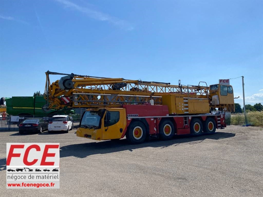 Liebherr MK 88 Certificat CE / 1er Main endommagée - Autokranas: foto 1 Liebherr MK 88 Certificat CE / 1er Main endommagée - Autokranas: foto 1