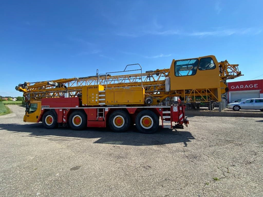 Liebherr MK 88 Certificat CE / 1er Main endommagée - Autokranas: foto 5 Liebherr MK 88 Certificat CE / 1er Main endommagée - Autokranas: foto 5