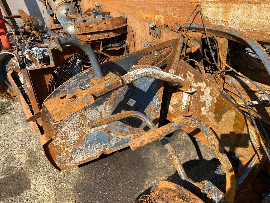 Teleskopinis krautuvas Manitou MLT 737 endommagé: foto 32