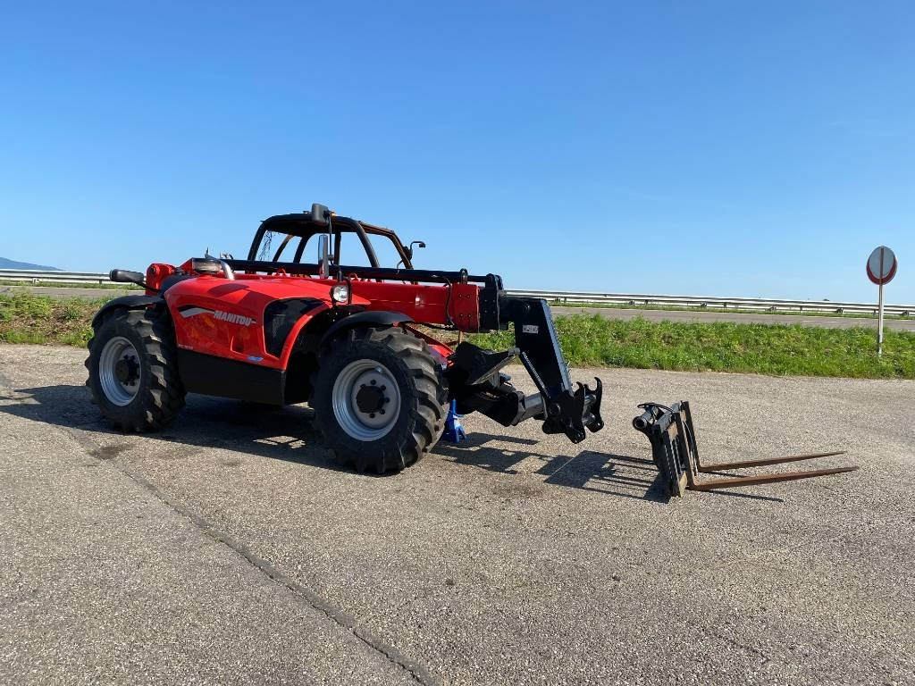 Manitou MT1033 STv READY-Certificat CE endommagé - Teleskopinis krautuvas: foto 3 Manitou MT1033 STv READY-Certificat CE endommagé - Teleskopinis krautuvas: foto 3