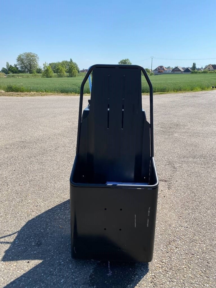 Toyota BT/MOVIT TSE 150-708 1er MAIN endommagé - Elektrinis vilkikas: foto 5 Toyota BT/MOVIT TSE 150-708 1er MAIN endommagé - Elektrinis vilkikas: foto 5