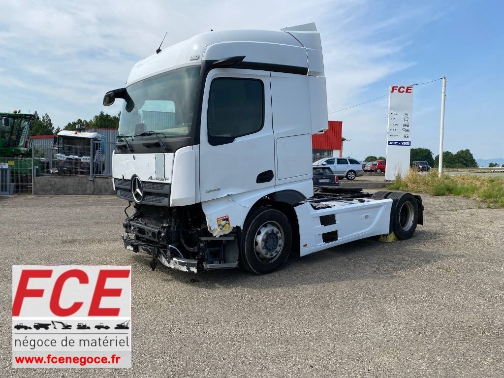 Mercedes-Benz 1845 Space Cab Suspension Pneumatique endommagé  - Vilkikas: foto 1 Mercedes-Benz 1845 Space Cab Suspension Pneumatique endommagé  - Vilkikas: foto 1