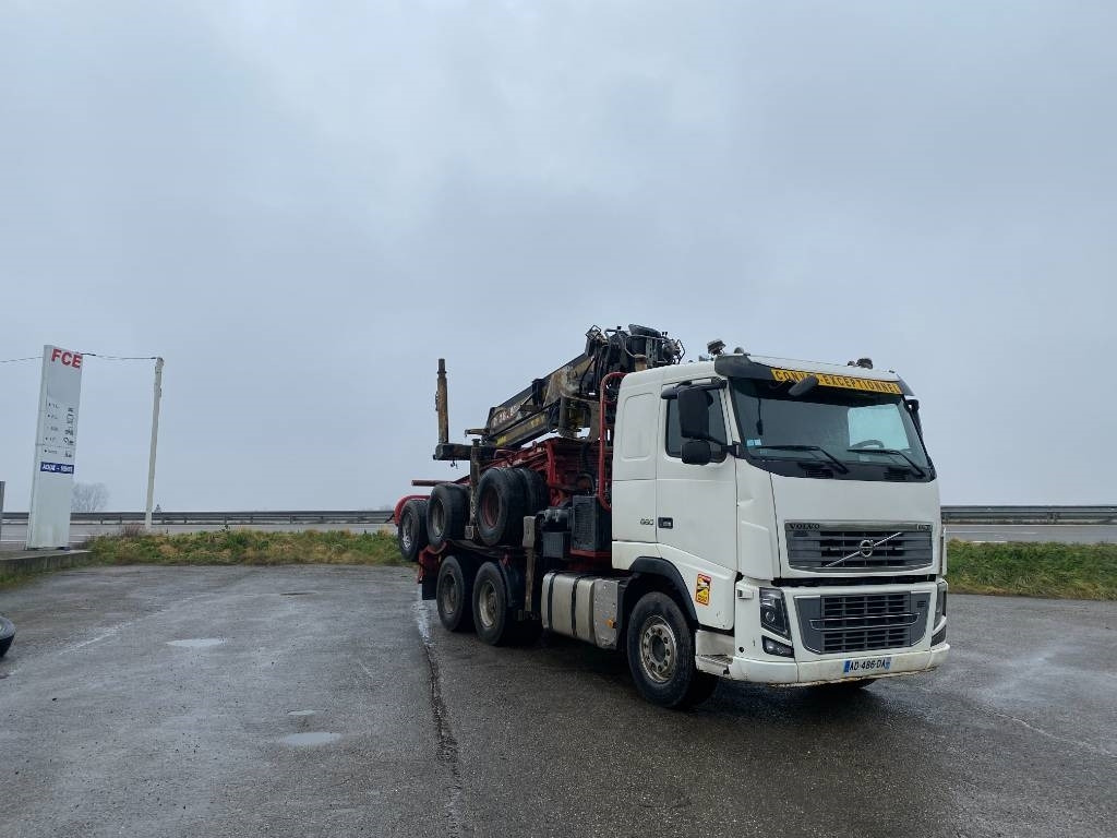 Volvo FH 660 RETARDER /DIEBOLT D2887 2017 endommagé - Miškovežis: foto 4 Volvo FH 660 RETARDER /DIEBOLT D2887 2017 endommagé - Miškovežis: foto 4