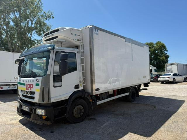 Iveco 120E22 CAISSE FRIGO HAYON - Refrižeratorius sunkvežimis: foto 1 Iveco 120E22 CAISSE FRIGO HAYON - Refrižeratorius sunkvežimis: foto 1