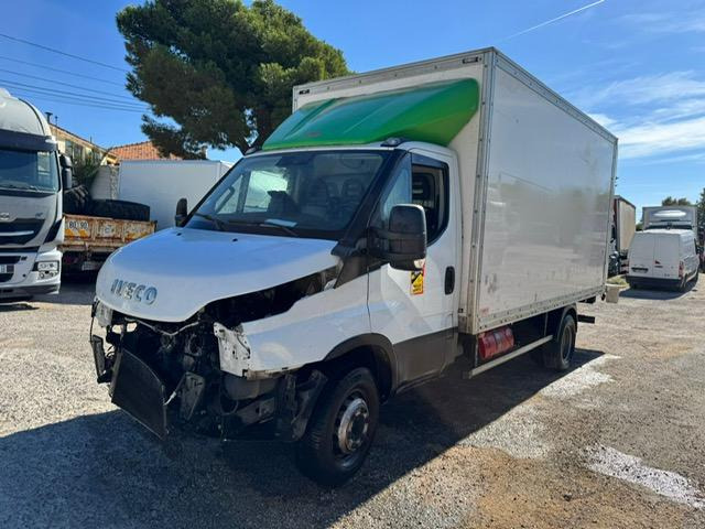 Iveco 70C180 CAISSE HAYON - Furgonas su krovinių dėže: foto 1 Iveco 70C180 CAISSE HAYON - Furgonas su krovinių dėže: foto 1