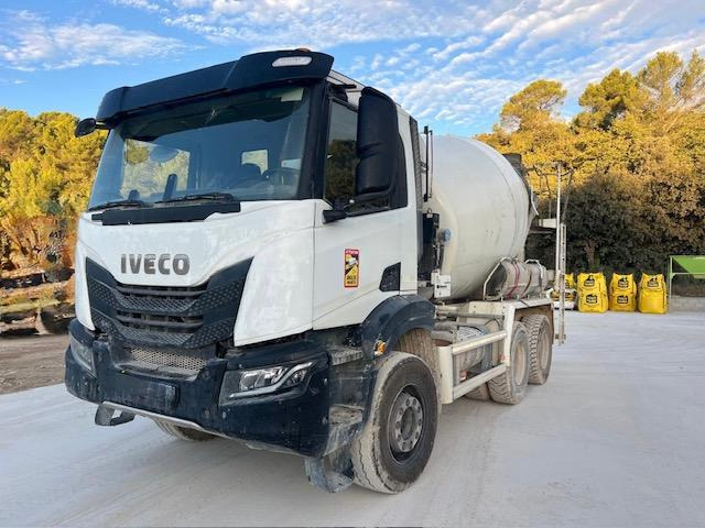 Iveco X-WAY 420 MALAXEUR STETTER 6X4 - Betonvežis: foto 3 Iveco X-WAY 420 MALAXEUR STETTER 6X4 - Betonvežis: foto 3