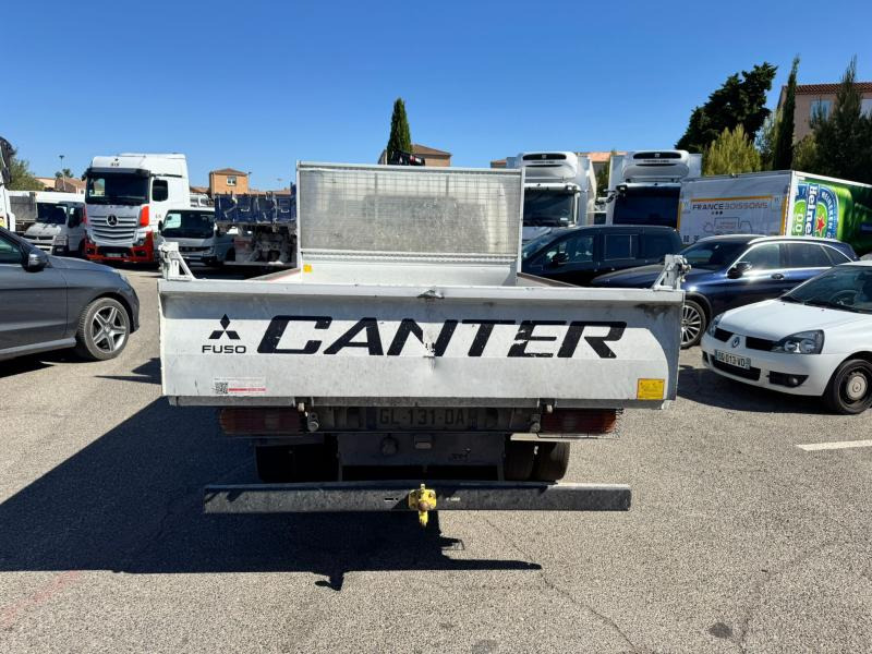 Mitsubishi Fuso Canter 3C15 - Mažas savivartis: foto 5 Mitsubishi Fuso Canter 3C15 - Mažas savivartis: foto 5
