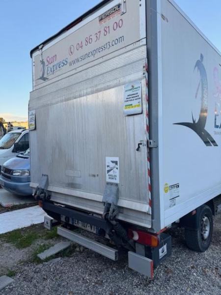 Renault MASTER DCI 145 CAISSE HAYON - Furgonas su krovinių dėže: foto 4 Renault MASTER DCI 145 CAISSE HAYON - Furgonas su krovinių dėže: foto 4