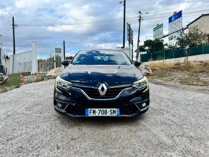 Renault Megane - Lengvasis automobilis: foto 2 Renault Megane - Lengvasis automobilis: foto 2
