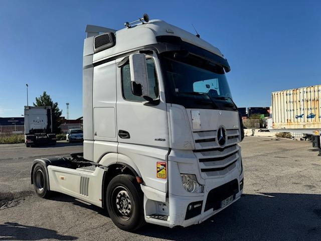 Mercedes ACTROS 1853 - Vilkikas: foto 1 Mercedes ACTROS 1853 - Vilkikas: foto 1