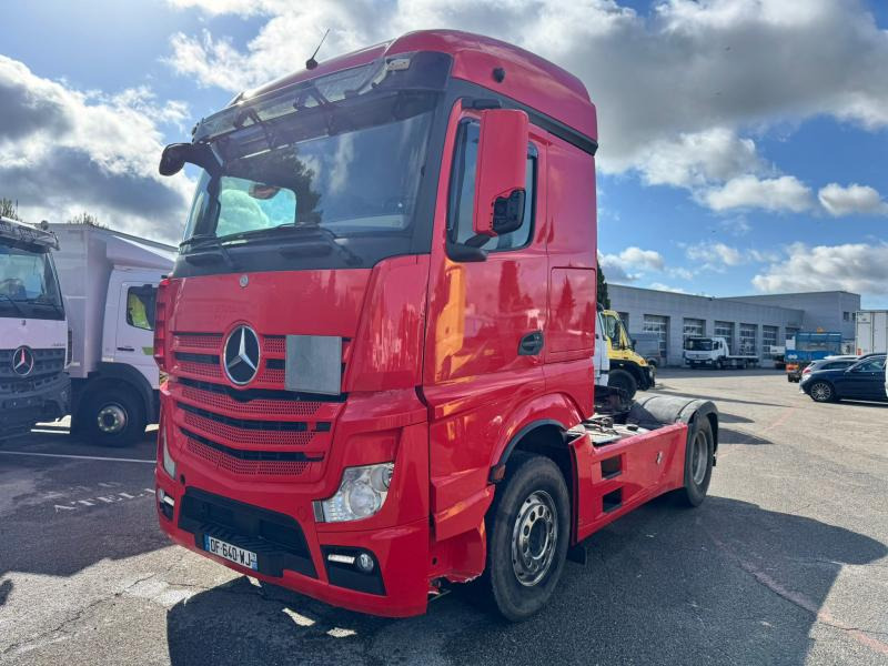 Mercedes Actros 1846 - Vilkikas: foto 1 Mercedes Actros 1846 - Vilkikas: foto 1