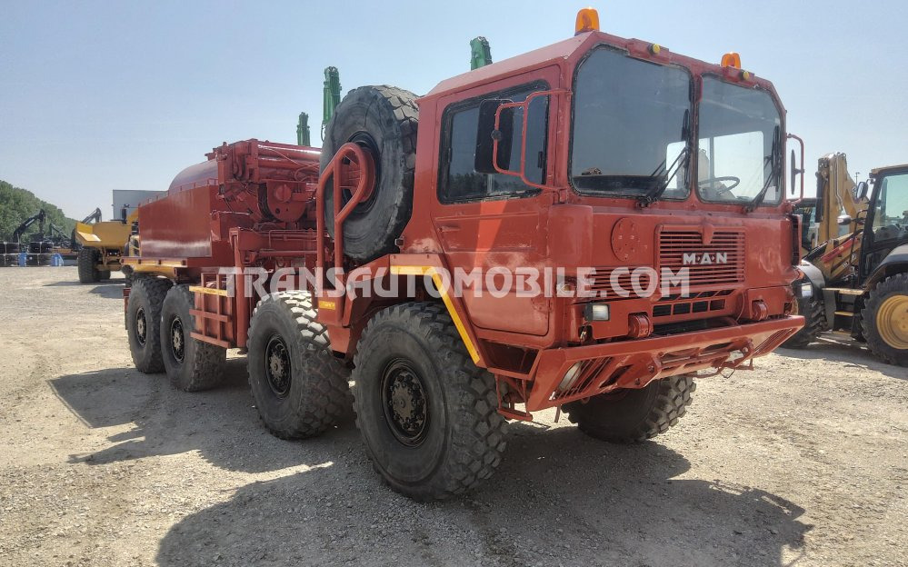 Man KAT 1 8x8 12.7L TURBO DIESEL GRUE 7 tonnes ATLAS KM4300 M5 + CITERNE CARBURANT mobile 3.500 litres - EXPORT OUT EU - Autocisterna, Sunkvežimis su kranu: foto 4 Man KAT 1 8x8 12.7L TURBO DIESEL GRUE 7 tonnes ATLAS KM4300 M5 + CITERNE CARBURANT mobile 3.500 litres - EXPORT OUT EU - Autocisterna, Sunkvežimis su kranu: foto 4