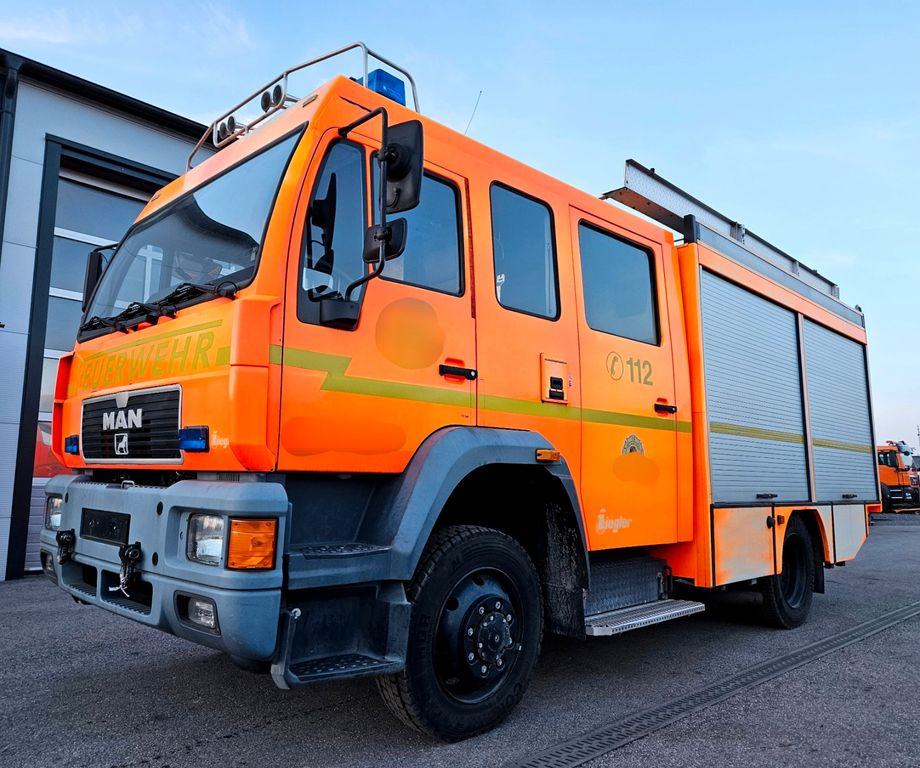 MAN 14.224 L80 4x4 Feuerwehr LF16 Ziegler - Gaisrinė mašina: foto 1 MAN 14.224 L80 4x4 Feuerwehr LF16 Ziegler - Gaisrinė mašina: foto 1