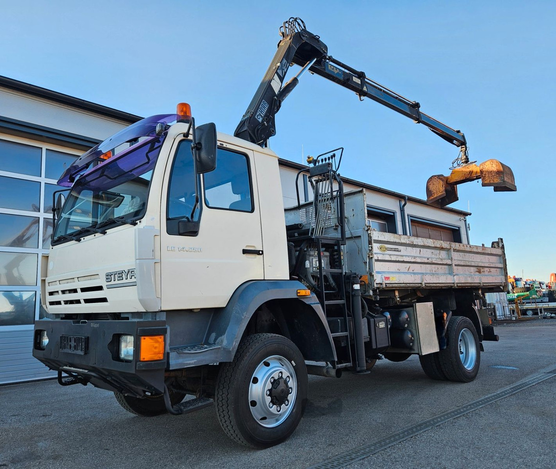 MAN LE 14.250 4x4 HIAB 077BS-2 Kran Greifer - Savivartis sunkvežimis, Sunkvežimis su kranu: foto 1 MAN LE 14.250 4x4 HIAB 077BS-2 Kran Greifer - Savivartis sunkvežimis, Sunkvežimis su kranu: foto 1
