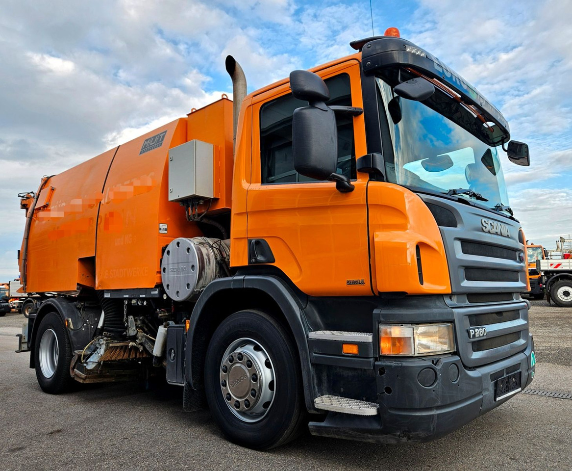 Scania P280 Euro5 MUT 7m3 Hydrostat - Gatvių šlavimo mašina: foto 1 Scania P280 Euro5 MUT 7m3 Hydrostat - Gatvių šlavimo mašina: foto 1